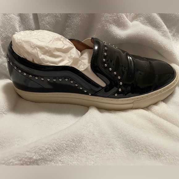 Givenchy Slip On Sneakers - Picture 2 of 5